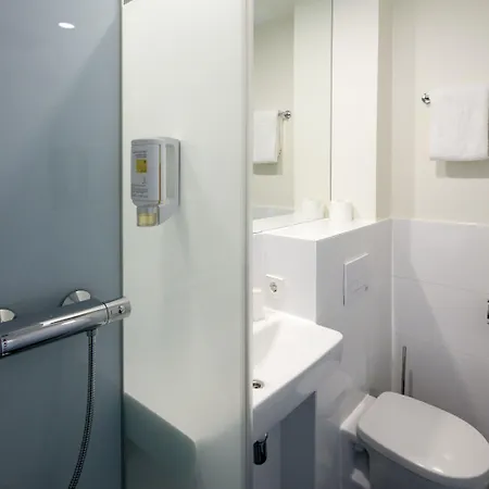 Hotel Easyhotel Scheveningen La Haya