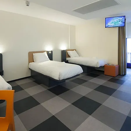 Hotel Easyhotel Scheveningen La Haya