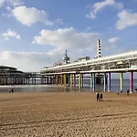 Easyhotel Scheveningen Hotell Haag