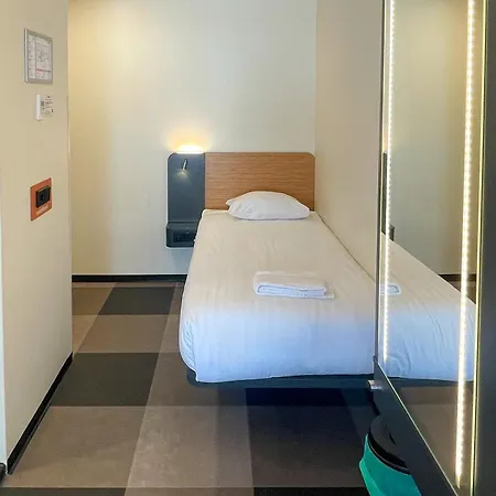 Easyhotel Scheveningen Hotel