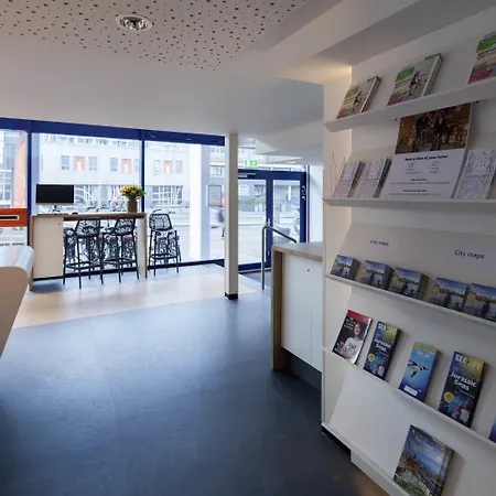 Easyhotel Scheveningen האג