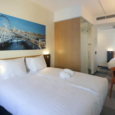 Easyhotel Scheveningen 2* The Hague