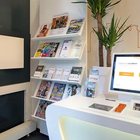 Hotel Easyhotel Scheveningen 2*