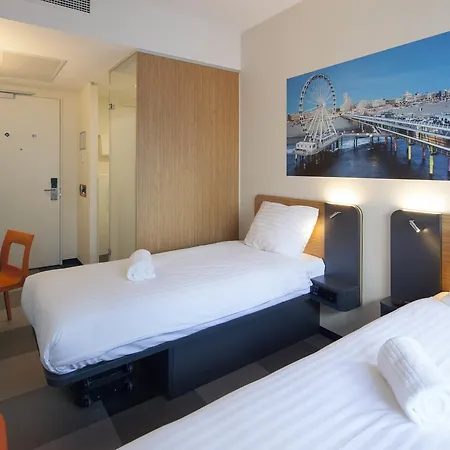 Easyhotel Scheveningen Hotel 2*