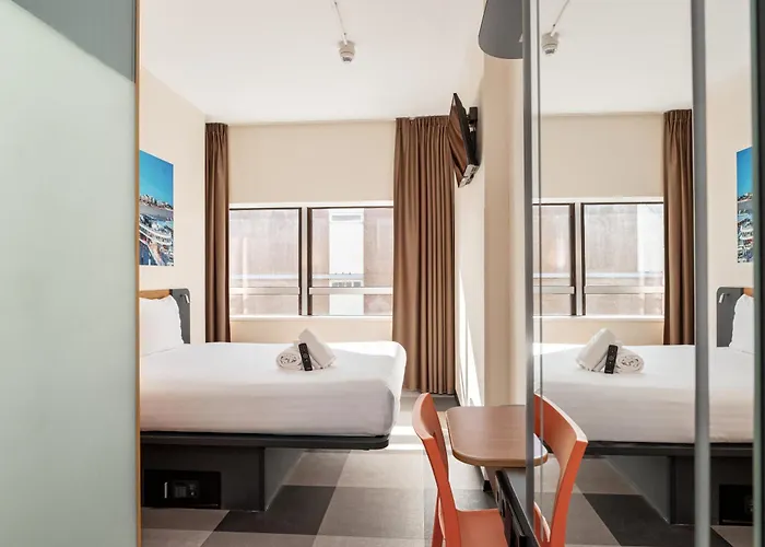 Easyhotel Scheveningen La Haya