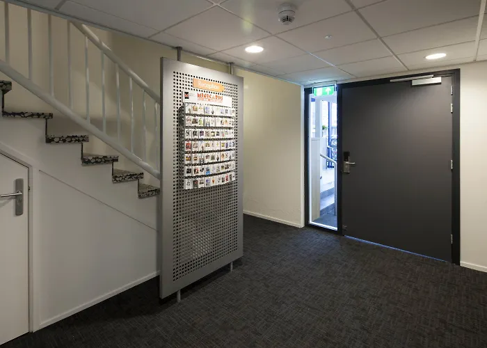 Easyhotel Scheveningen ホテル デン・ハーグ