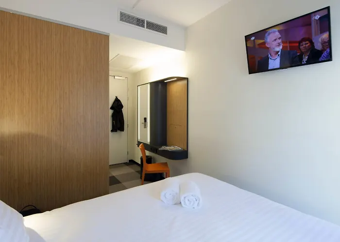 Easyhotel Scheveningen Hotell