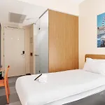 ホテル Easyhotel Scheveningen デン・ハーグ