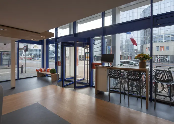 Hotel Easyhotel Scheveningen 2*