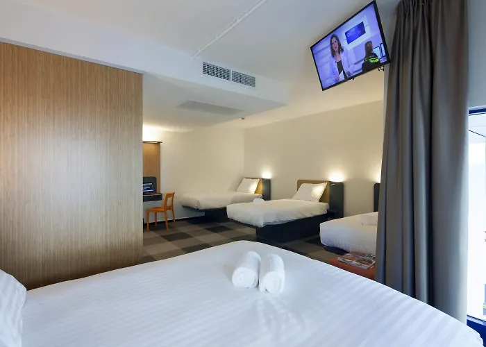 Easyhotel Scheveningen 2* Den Haag